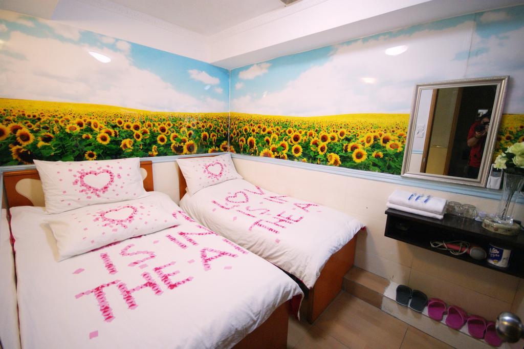 Guest house Hk Nathan House @4/f Hong Kong